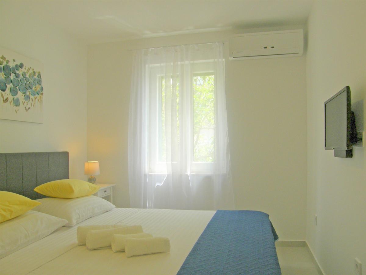 פרימוסטן Apartments Mare מראה חיצוני תמונה