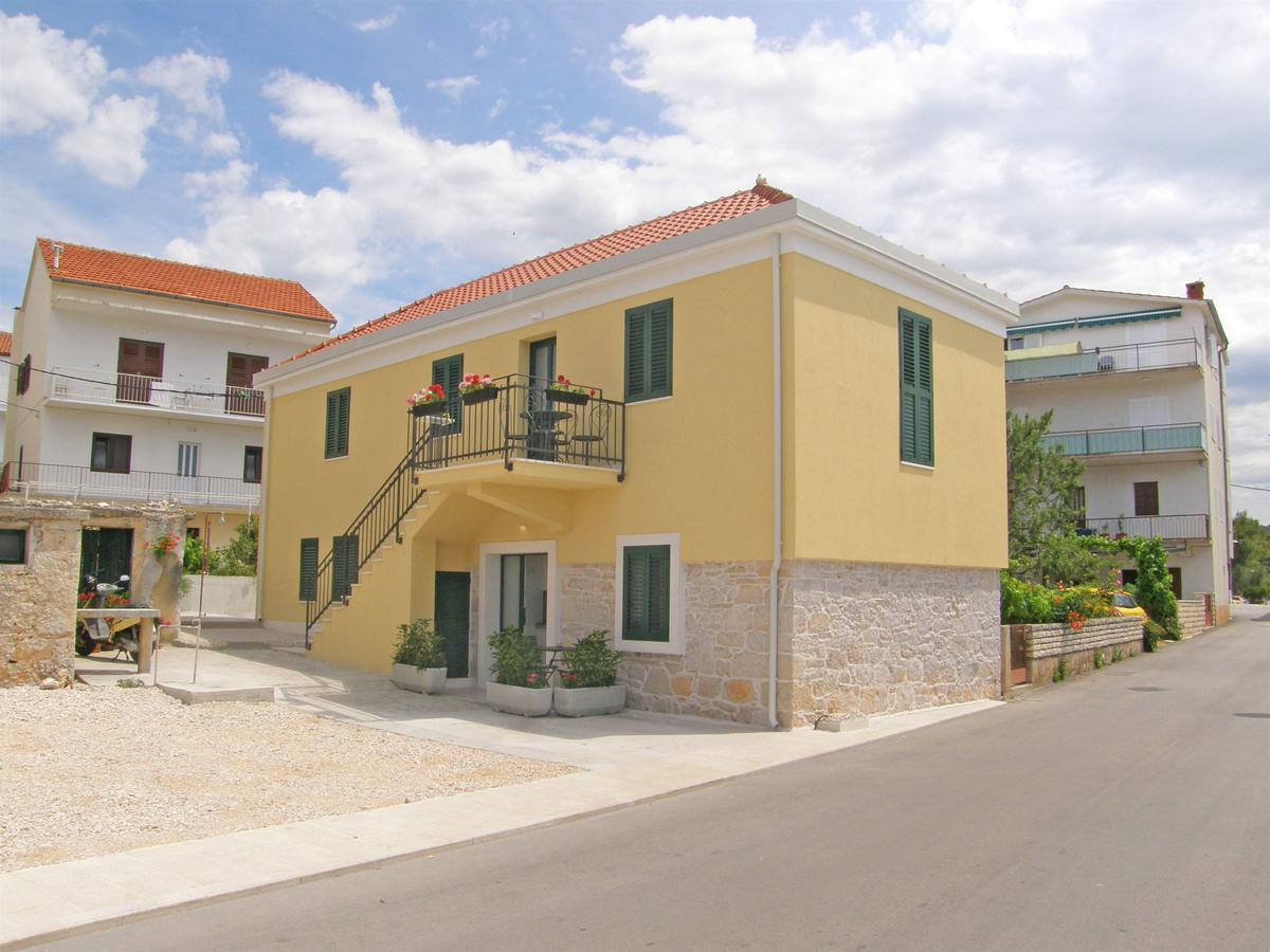 פרימוסטן Apartments Mare מראה חיצוני תמונה